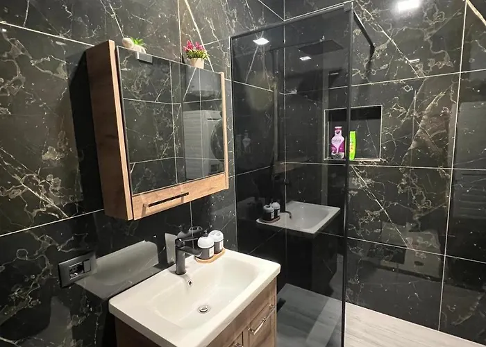 Ada's Delijorgji Διαμέρισμα *