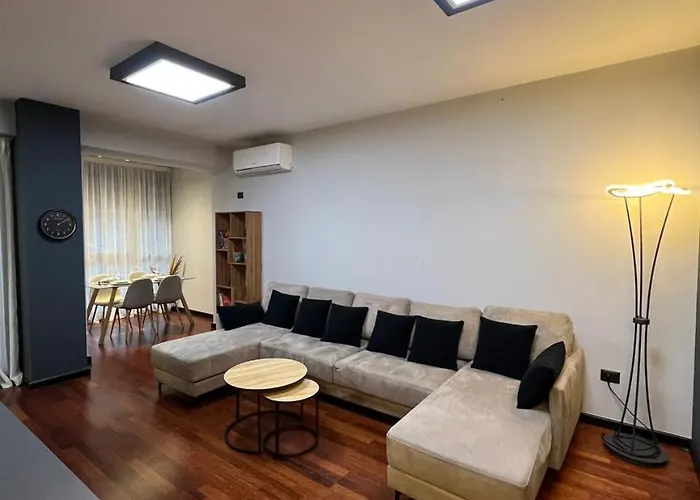 Ada's Delijorgji Апартаменты *